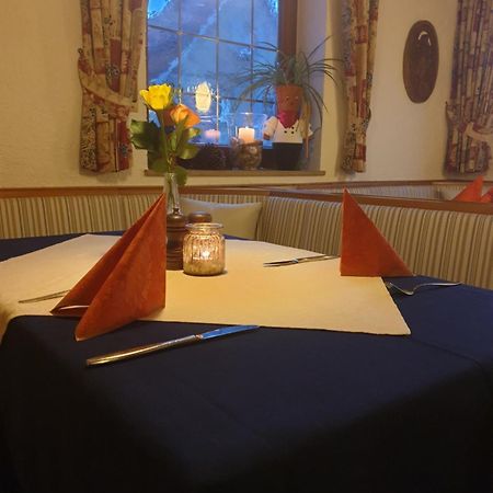 Hotel Gasthof Zum Schwan Steinsfeld 外观 照片