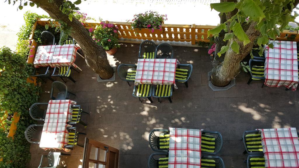 Hotel Gasthof Zum Schwan Steinsfeld 外观 照片
