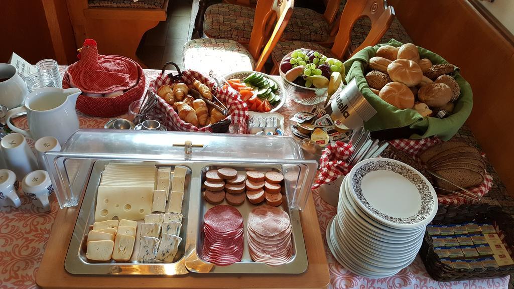 Hotel Gasthof Zum Schwan Steinsfeld 外观 照片