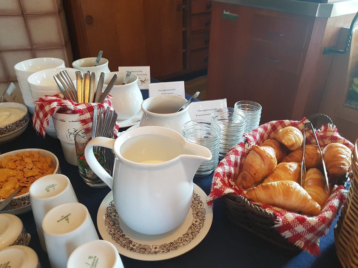Hotel Gasthof Zum Schwan Steinsfeld 外观 照片